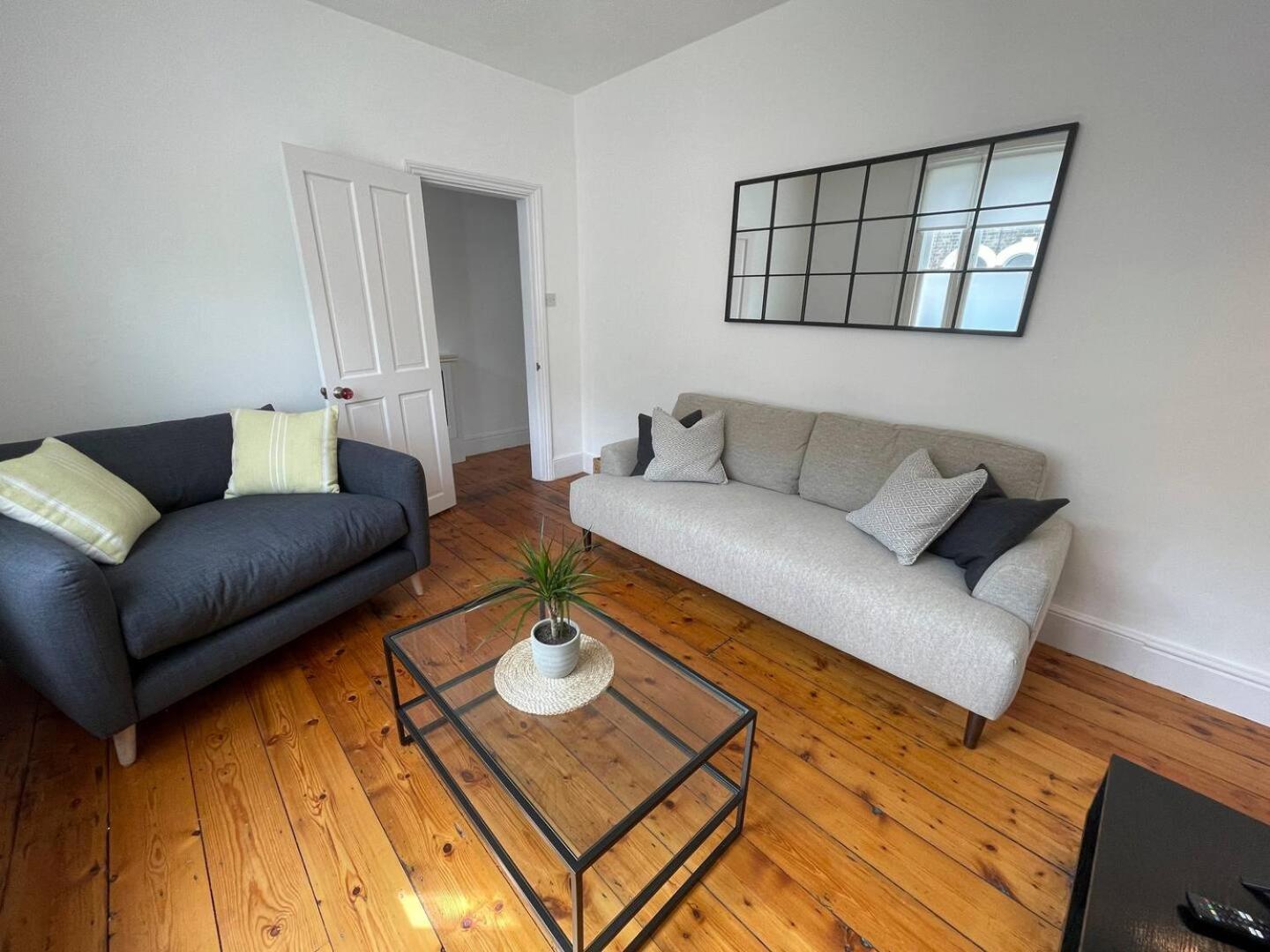 Fantastic Victorian House, Excellent City Location - Cambridge Homehost Exterior photo